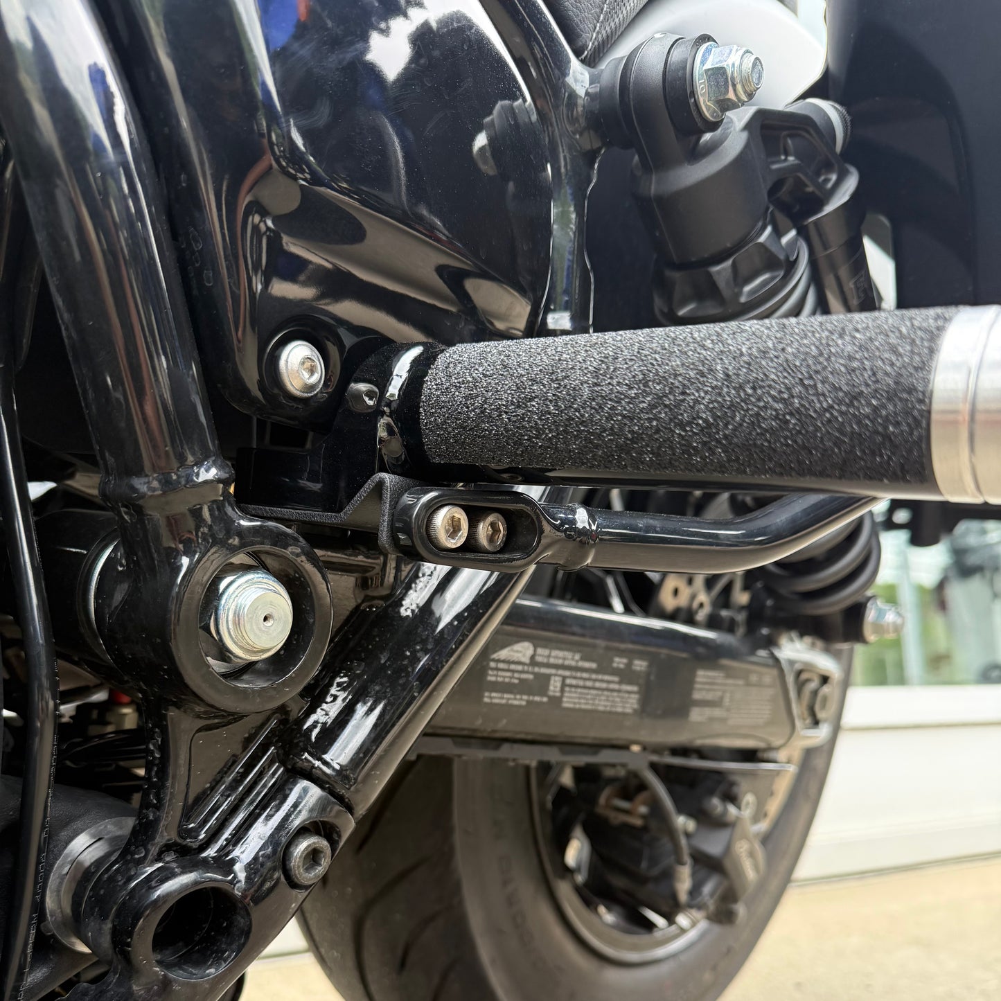 LG Rear B-Bars brackets for IMC RT Bags.