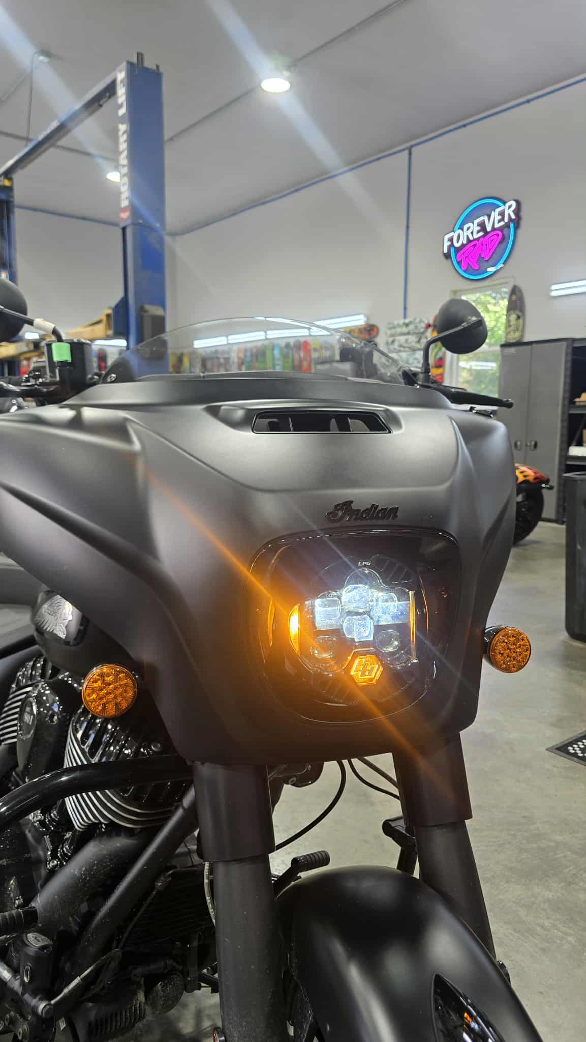 Forever Rad 19-25 Baja Designs Thunderstroke Indian Chieftain & Darkhorse Roadmaster DOT LP6 Kit