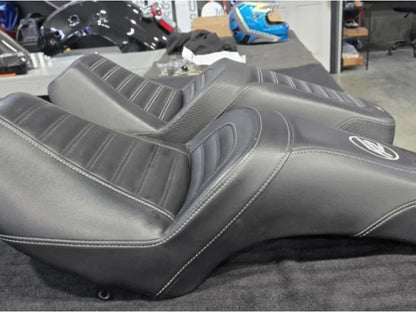 Saddlemen Forever Rad Pro Series slim seat (Standard reach)  For PowerPlus models. Indian Challenger, Pursuit PP Chieftain,PP roadmaster.