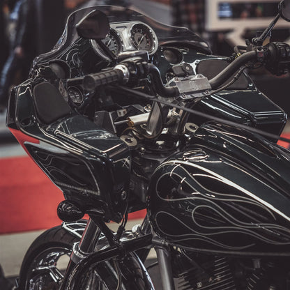 Custom Harley-Davidson motorcycle handlebars and top clamps, Lawless Garage Quebec Canada