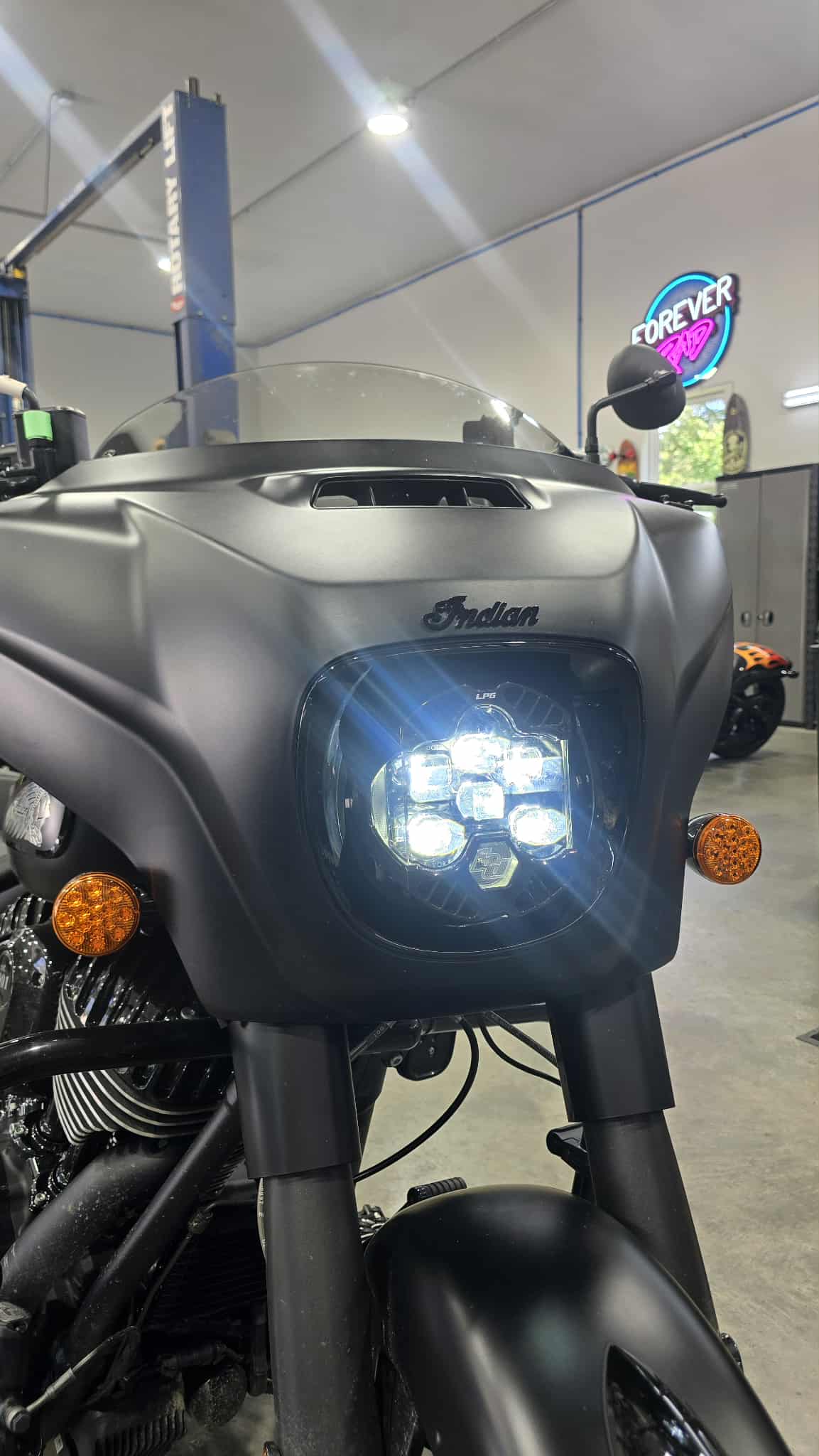 Forever Rad 19-25 Baja Designs Thunderstroke Indian Chieftain & Darkhorse Roadmaster DOT LP6 Kit