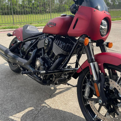 Indian Chief motorcycle with matte red finish, custom American bike accessories, Lawless Garage Quebec
