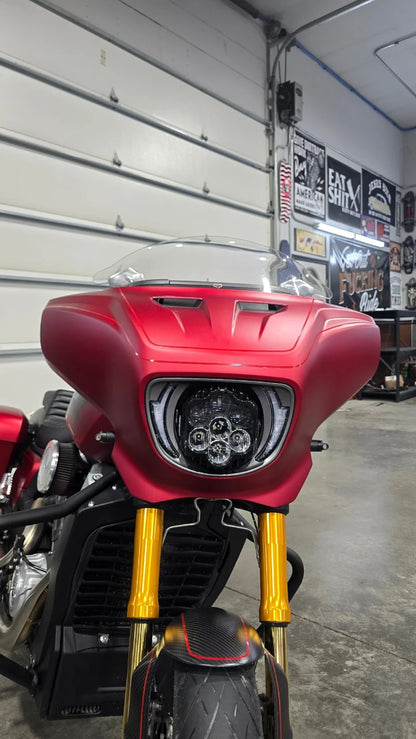 Phare Forever Rad Custom Dynamics Shark Demon pour Indian Power Plus Chieftain et Roadmaster (modèles 25+).