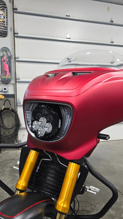 Phare Forever Rad Custom Dynamics Shark Demon pour Indian Power Plus Chieftain et Roadmaster (modèles 25+).