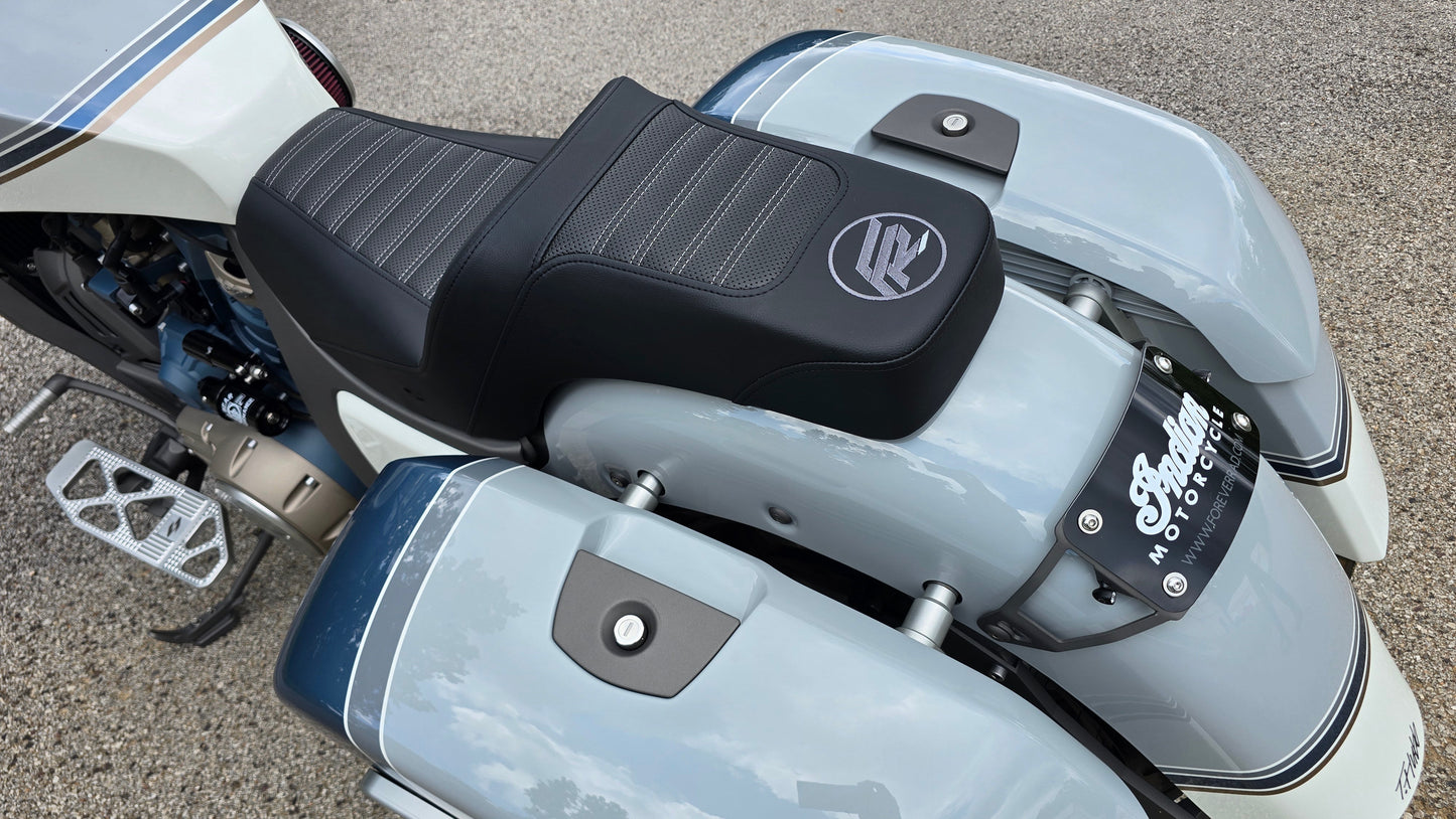 Saddlemen Forever Rad Pro Series slim seat (Standard reach)  For PowerPlus models. Indian Challenger, Pursuit PP Chieftain,PP roadmaster.