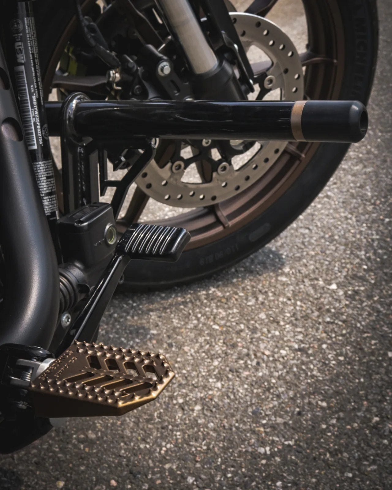 OG Highway Peg Crash Bar for Harley-Davidson M8 Softail – Lawless Garage