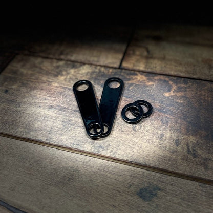 Harley-Davidson flasher relocator kit, black handcrafted motorcycle parts, custom shop Quebec Canada