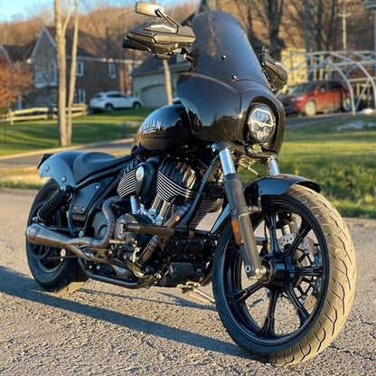 Custom Indian motorcycle with performance upgrades, Lawless Garage Quebec, handcrafted parts